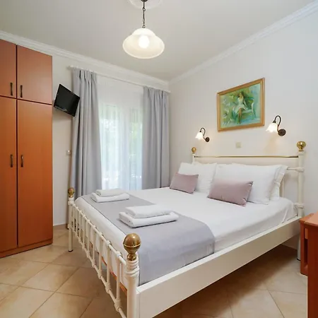 εsperides Golden * Skala Potamia (Thasos)