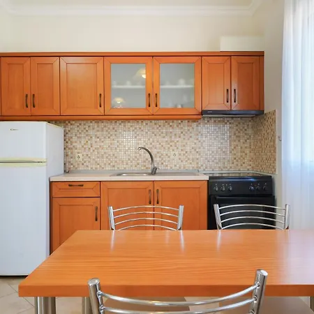 Apartment εsperides *