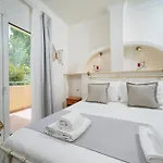 아파트 εsperides Golden 스칼라 포타미아스