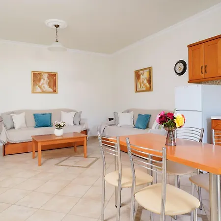 Esperides Apartments Golden Beach Апартамент *